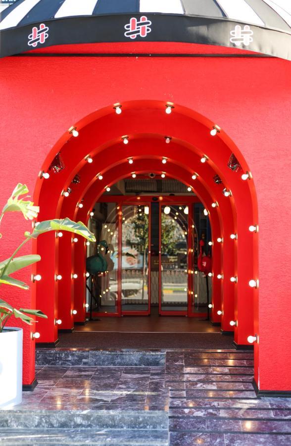 Four Reels Hotel Serdivan Exterior foto